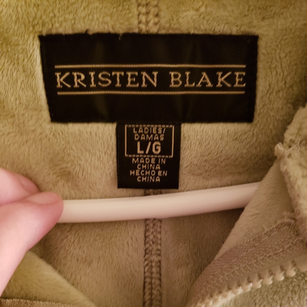 Comfy Jacket - Picture 2 of 3